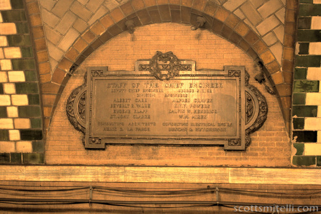 Plaque (HDR)