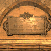 Plaque (HDR)