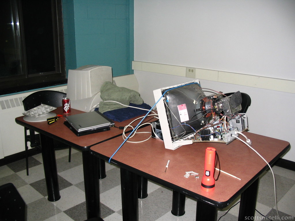The calibration table (also known as the kitchen)